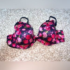 NEW Victoria's Secret BODY BY VICTORIA Black Floral Lightly Lined Bra 38C